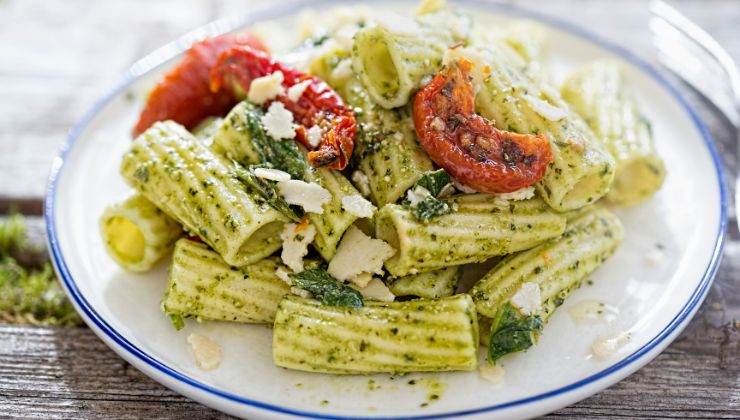 ricetta pesto di rucola e fagioli